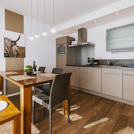 Der Gletscherblick By Alpin كابرون